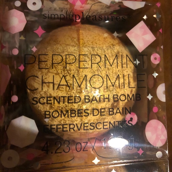 NWT set of bath bombs - Picture 1 of 5